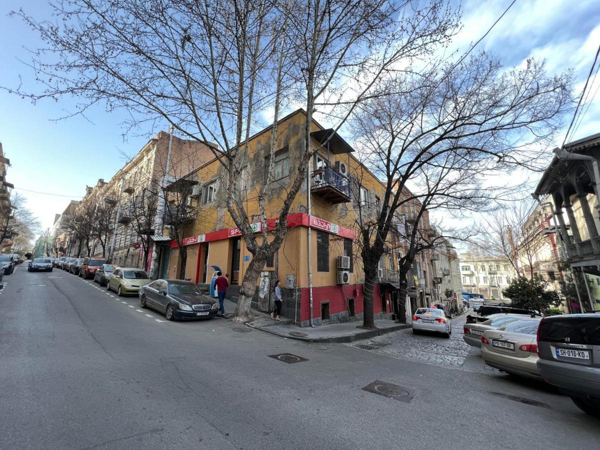 Griboedov Apartment Tiflis Exterior foto